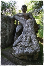 bomarzo_1013.JPG