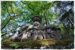 bomarzo_1067.JPG