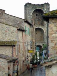 One of the 14 towers of Monteriggioni, porta franca, porta romea, orientata verso siena, facing siena