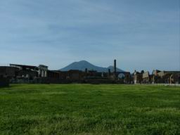 Foro dei Pompei. Vesuvio view from Pompei