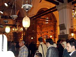 Konya Mauzoleum Mevlany, Taczcy Derwisze