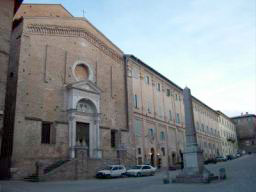 urbino_203.JPG