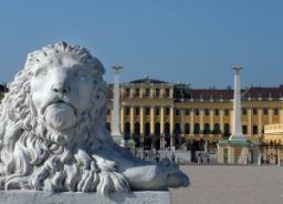 Schnbrunn Lion, Biuro podry Abdar