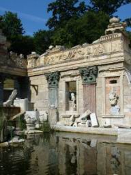 Schönbrunn Roman Fountain