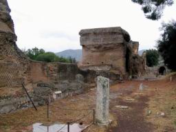 villa_adriana_59.jpg