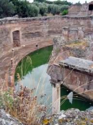 villa_adriana_62.jpg