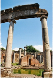 villa_adriana_DSC_3000.JPG