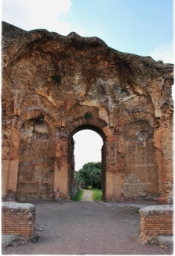 villa_adriana_DSC_3082.JPG